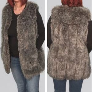 Jackets \u0026 Coats 